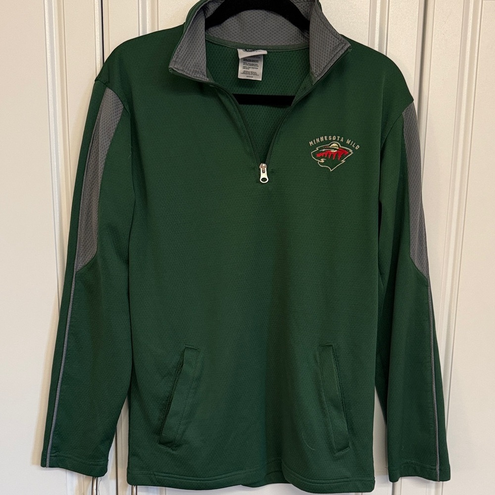 NHL Green and Gray Apparel Tag